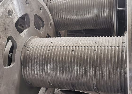 De gespleten Afneembare Lebus-Kokers lasten of boutten aan Kruktrommel vast