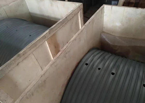 Op maat gemaakte ontwerp staal trommels gegroeveerde mouwen draad touw mouw